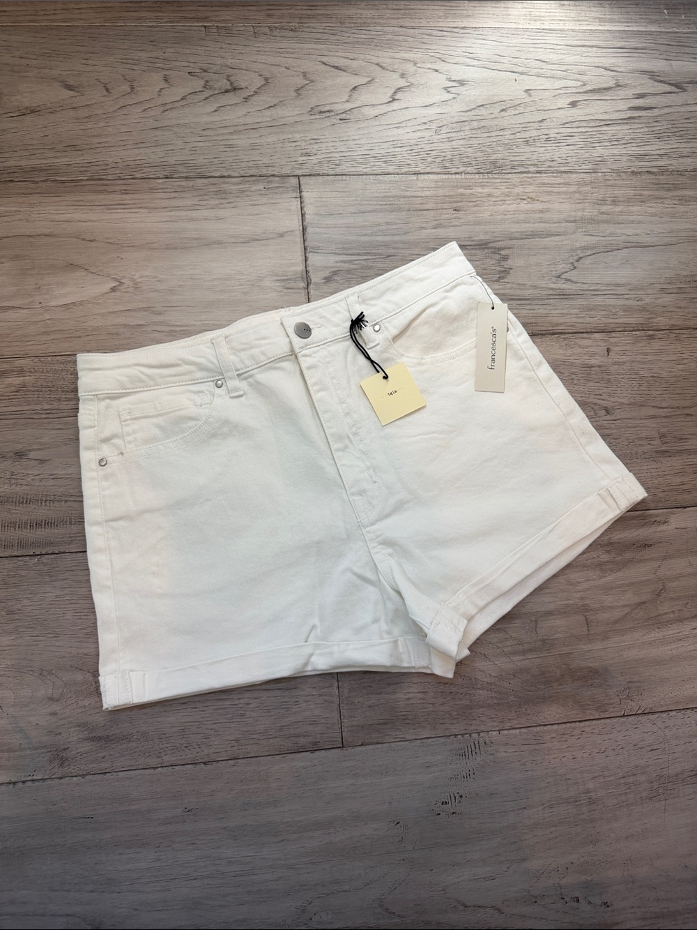 Francesca's Classic White Denim Roll-Cuff Shorts 30